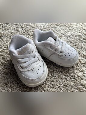 Nike Baby Air Force 1 Crib Shoes White Size 2C